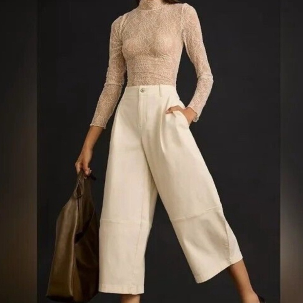 Anthropologie Maeve Barrel cream pants Sz 10